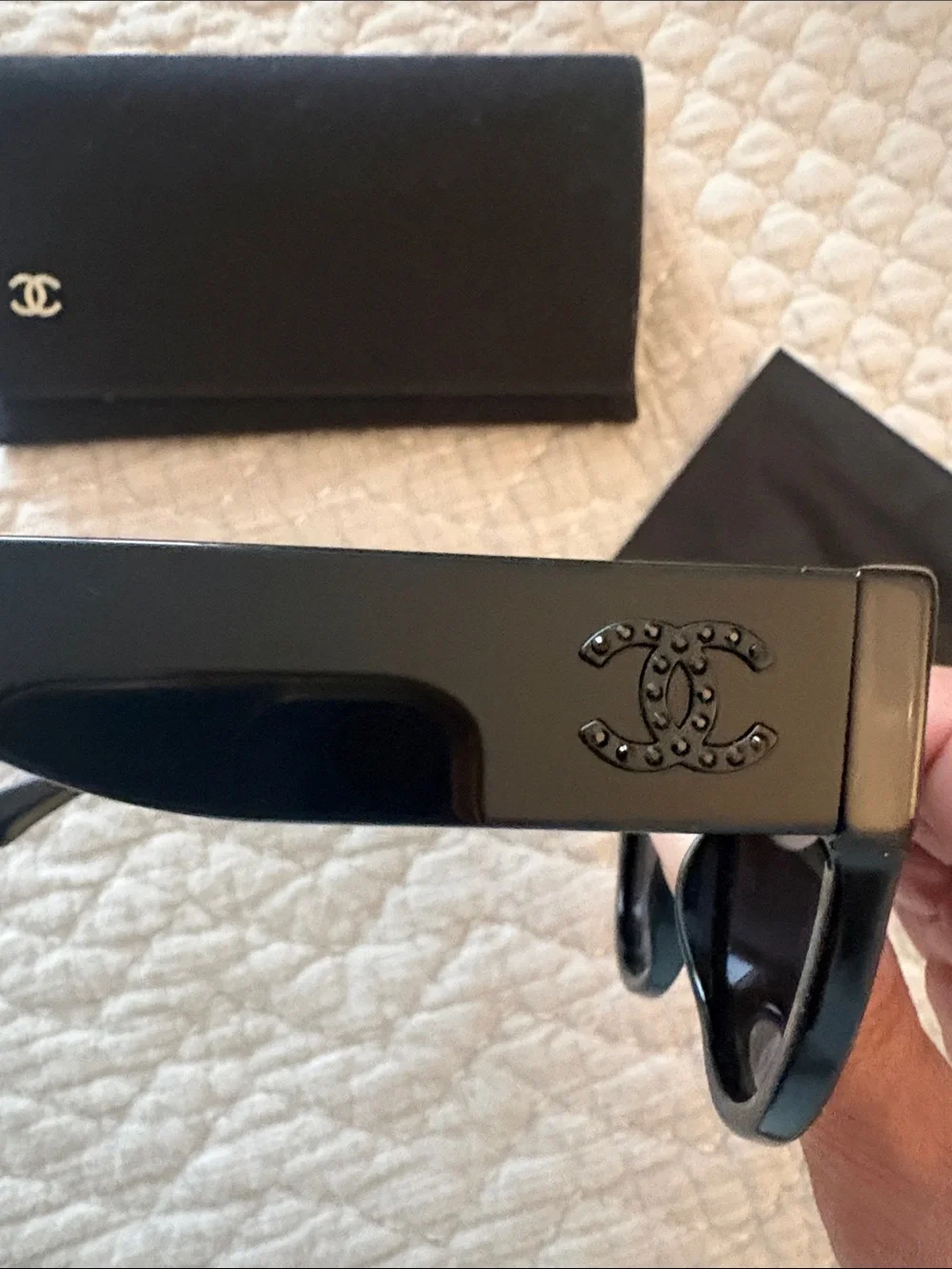 CHANEL Black Cat-Eye Sunglasses with Dark Lenses